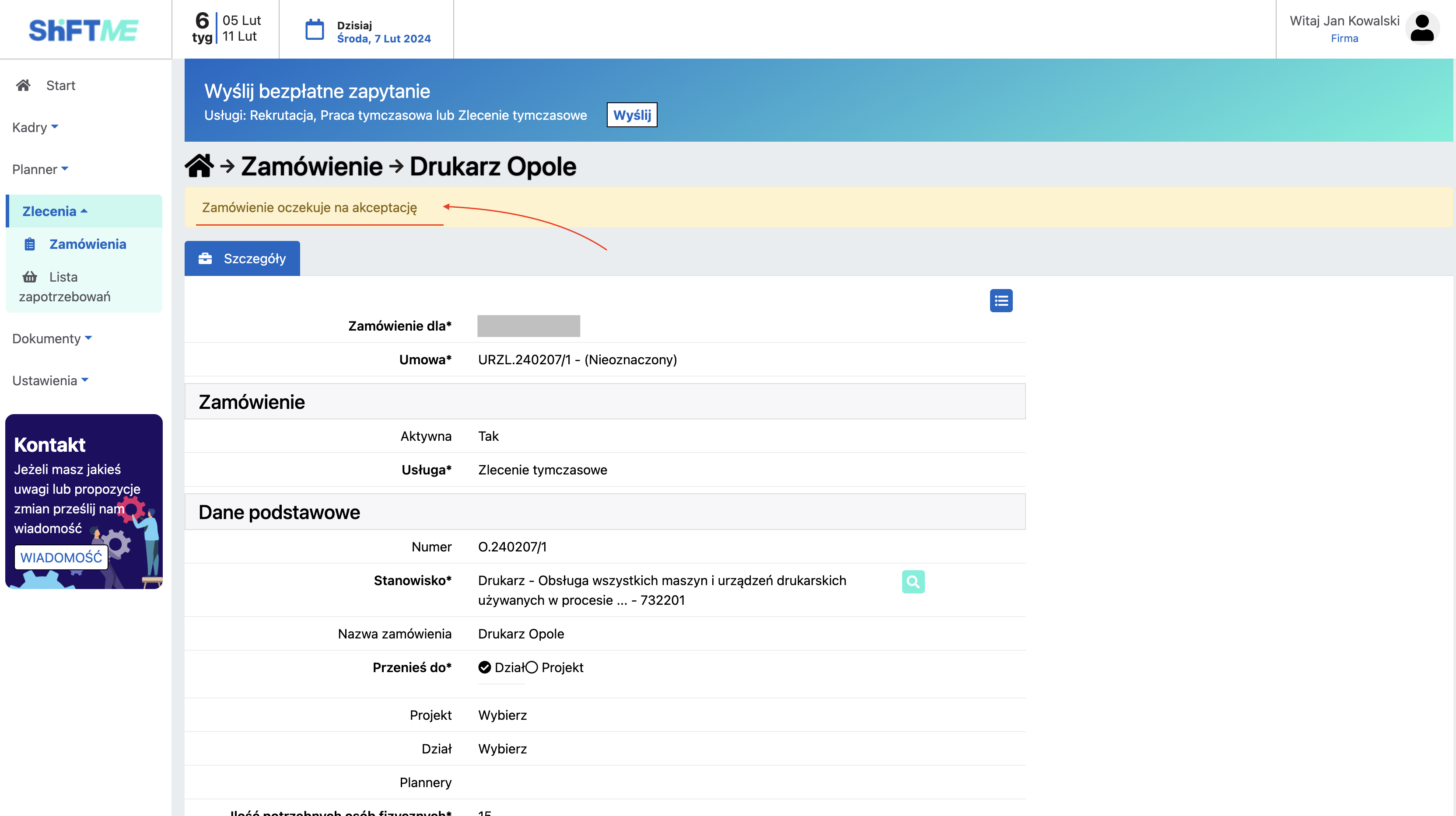 Ekran oczekiwania na akceptacje w Asystencie HR.